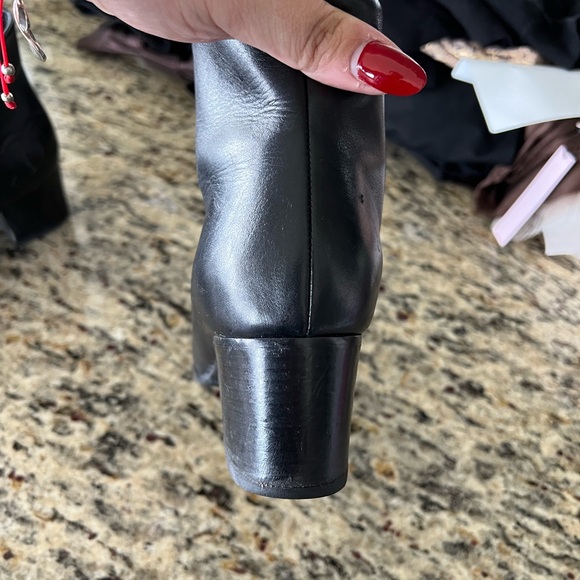Chanel leather boots - Picture 9 of 16